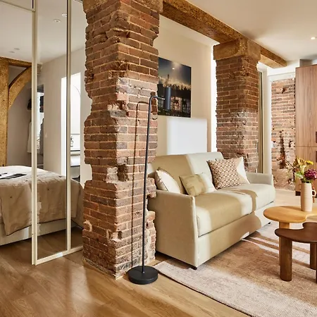 Appartamento Stylish 2br & 2ba With Private Terrace