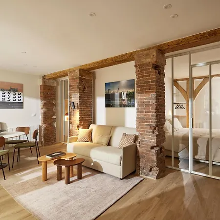 Appartamento Stylish 2br & 2ba With Private Terrace *
