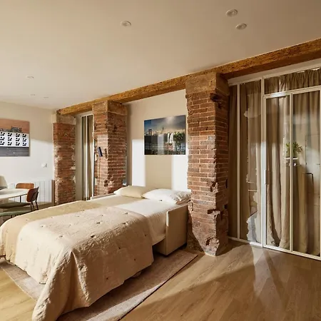 Stylish 2br & 2ba With Private Terrace Appartamento Parigi