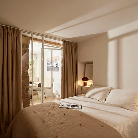 Appartamento Stylish 2br & 2ba With Private Terrace Parigi